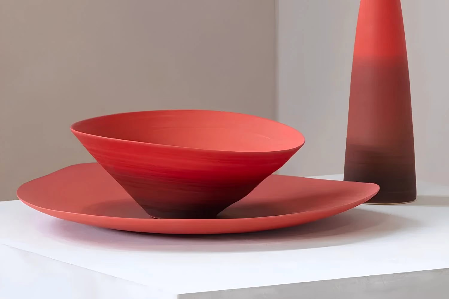 Rina Menardi Campanella Plate