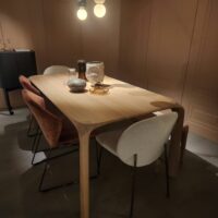 Ging Dining Table (Ex-Display)